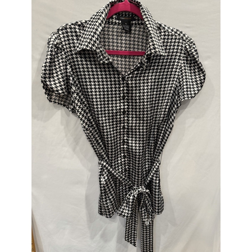 BCBGMAXAZRIA Black White Houndstooth Button Down Blouse Top Belted Size XL